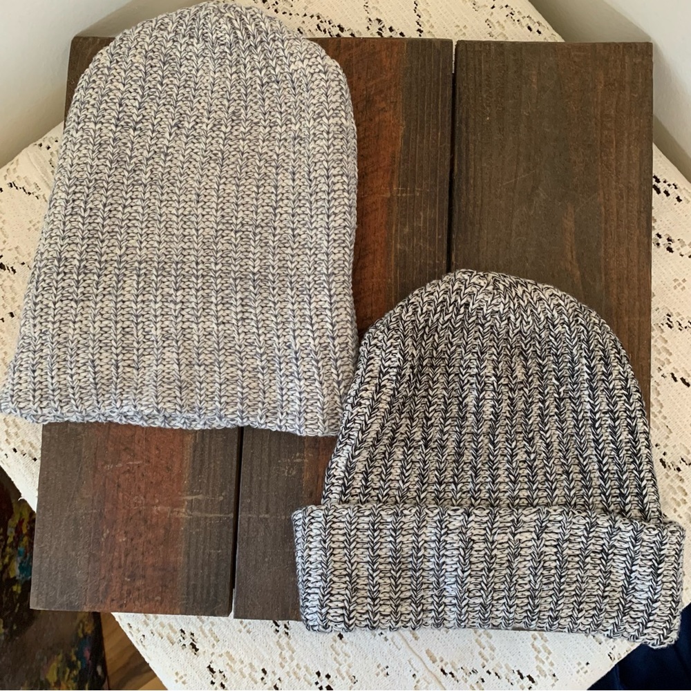 Two Love Your Melon Speckled Unisex Knit Beanies - Picture 6 of 7